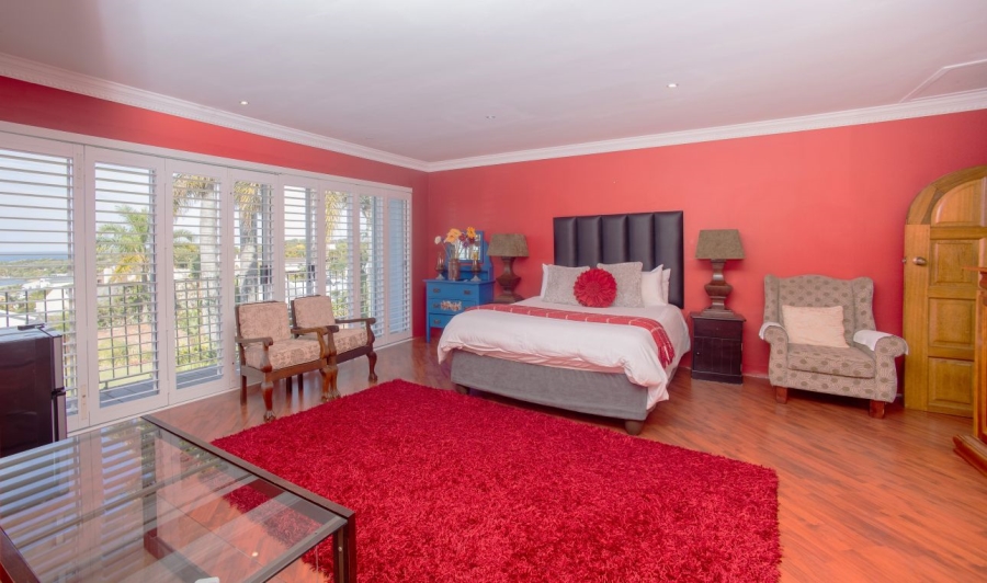 To Let 5 Bedroom Property for Rent in Beacon Bay Eastern Cape